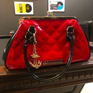 Luxdevillie Red and Black Anchor Purse